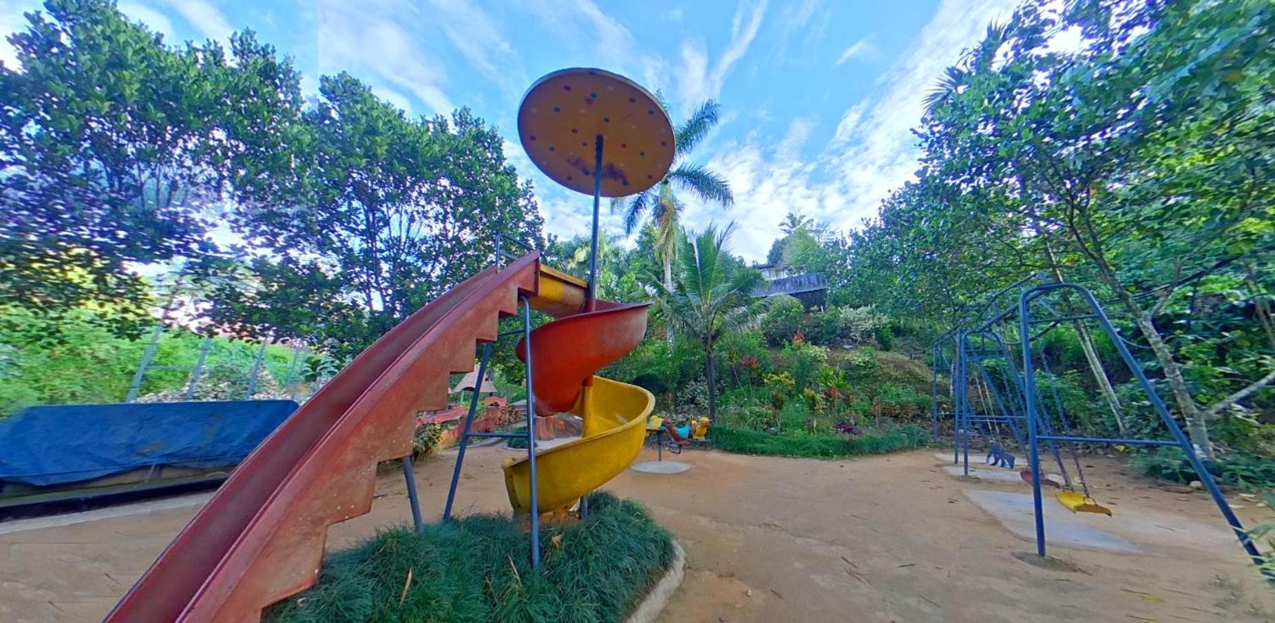 Wayanad Royal Stream Bed & Breakfast Kalpetta Exterior photo